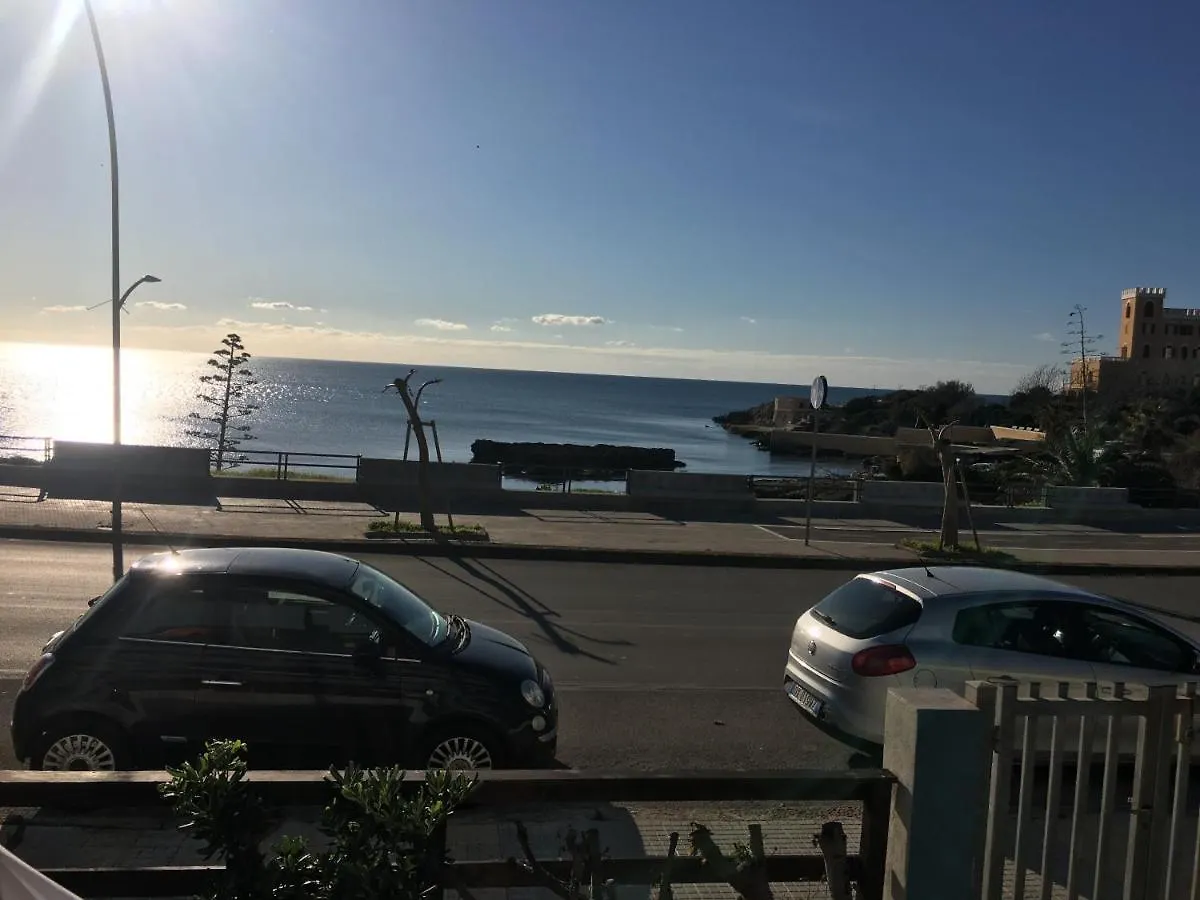 Bed and Breakfast Da Umby Alghero 2*,