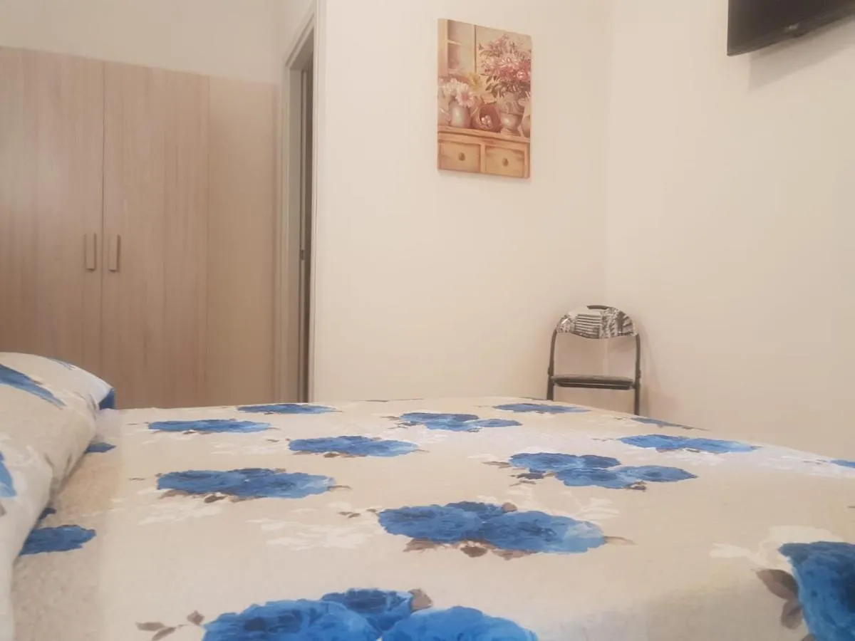 Bed and Breakfast Da Umby Alghero 2*,